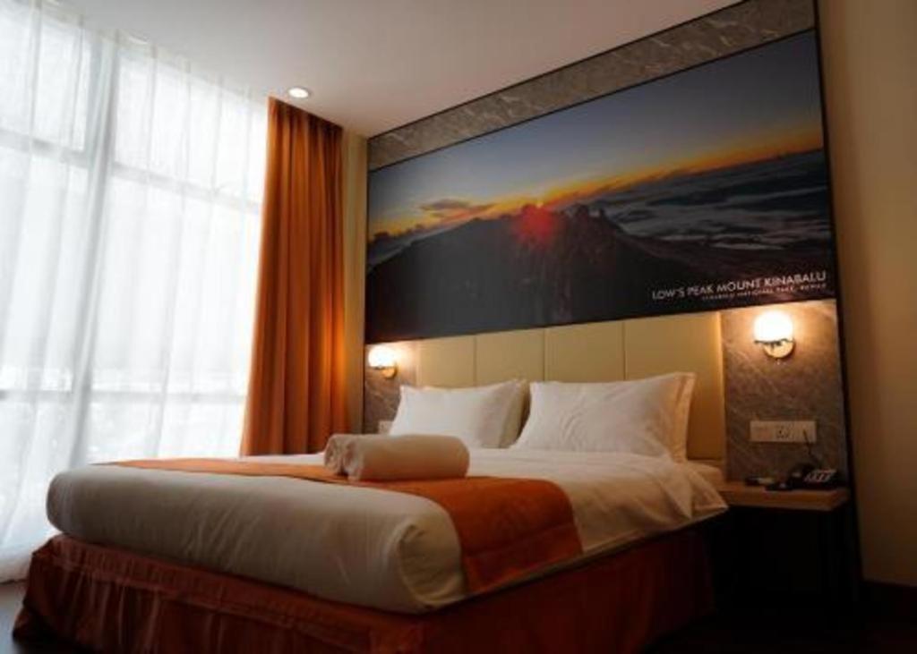 Kingston Hotel Kota Kinabalu Esterno foto