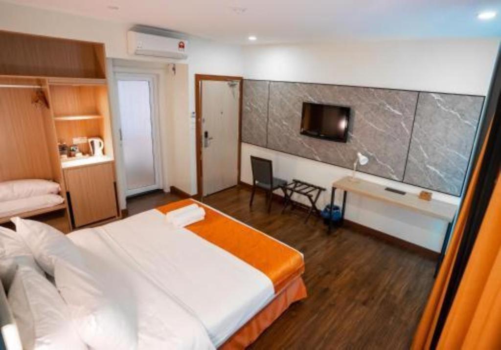Kingston Hotel Kota Kinabalu Esterno foto