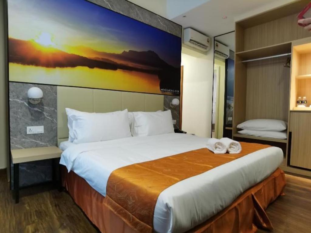 Kingston Hotel Kota Kinabalu Esterno foto